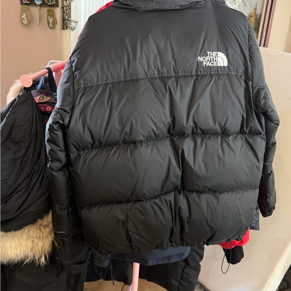 The North Face Black Jacket - Picture 4 of 8